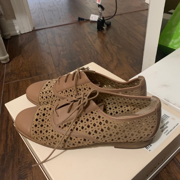 Michael Kors Leather Flat Loafers - Picture 2 of 4